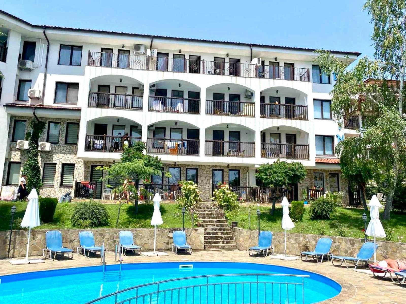 Апартаменты Delfin Sea View Свети-Влас Экстерьер фото
